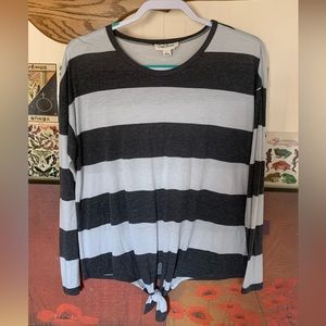 Cloud Chaser Black/White Top